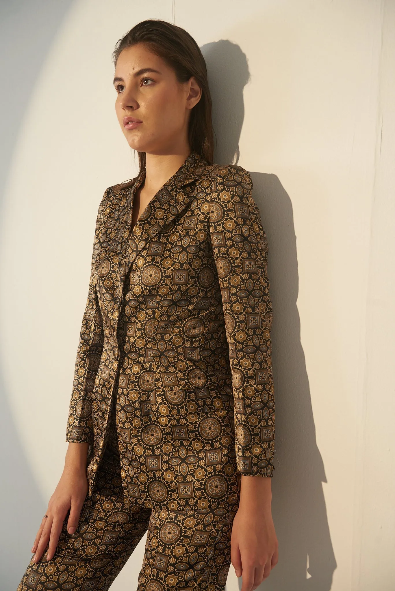 Abstract Satin printed Women's blazer