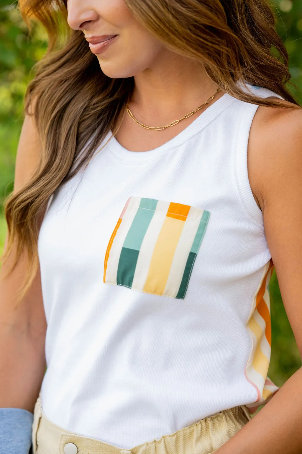 Color Blocked Back Pocket Tank