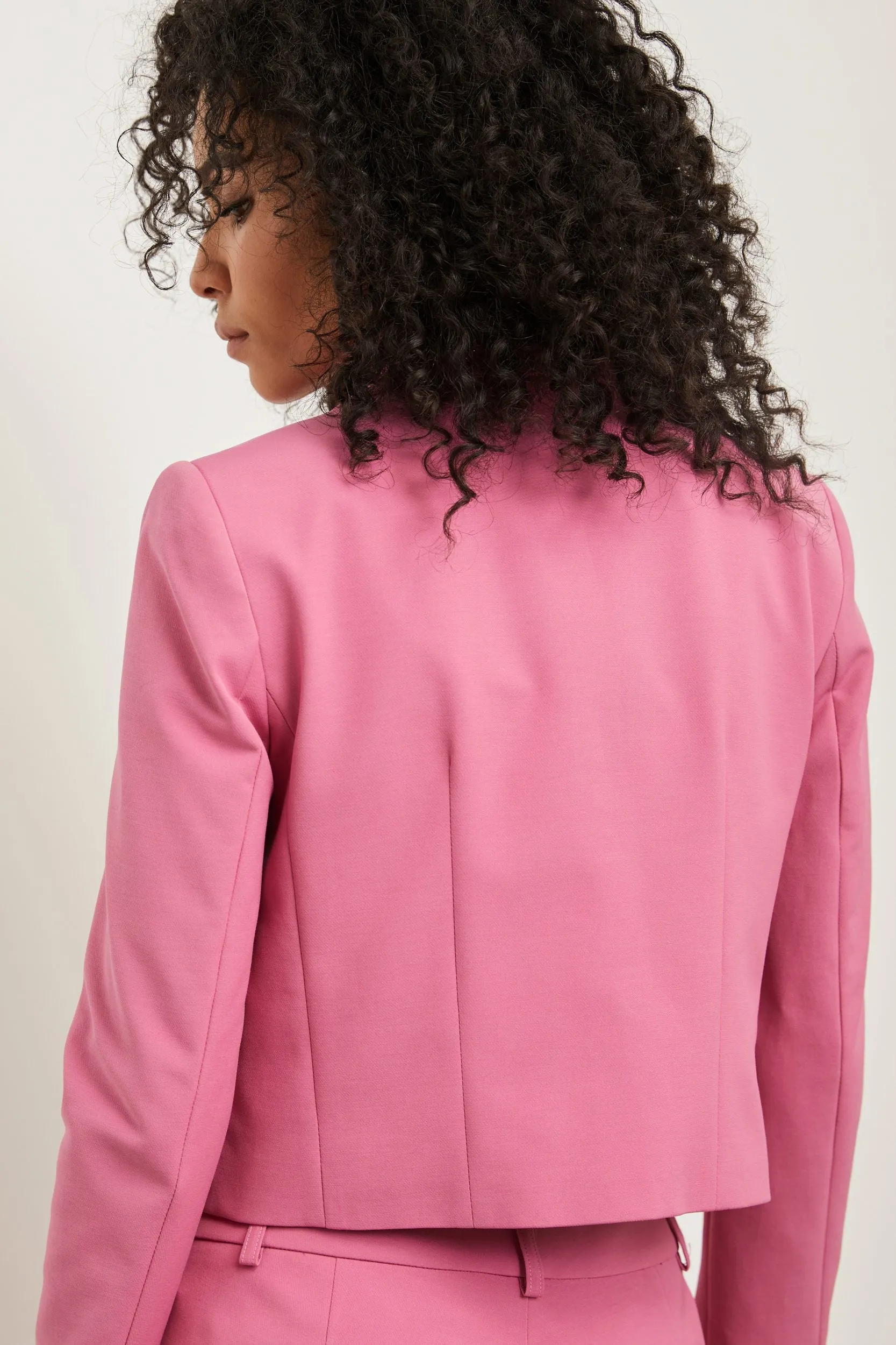 Cropped blazer with tab