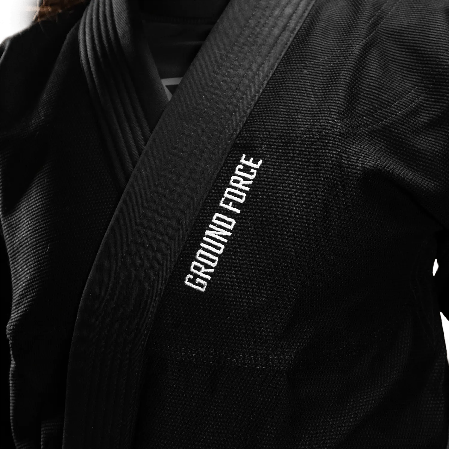 Kimono Femei Brazilian Jiu Jitsu GROUND FORCE Basic Gi V2 - Negru (Centura Alba Inclusa)