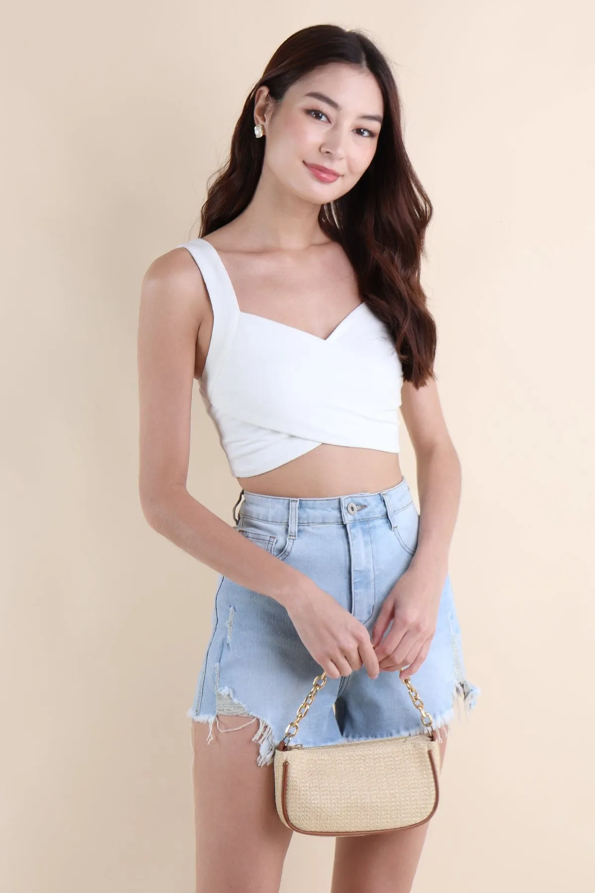 LILIA BASIC CROSS TANK IN WHITE