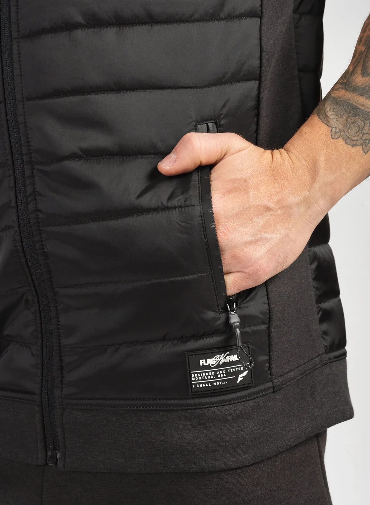 MEN'S TEK VEST - BLACK