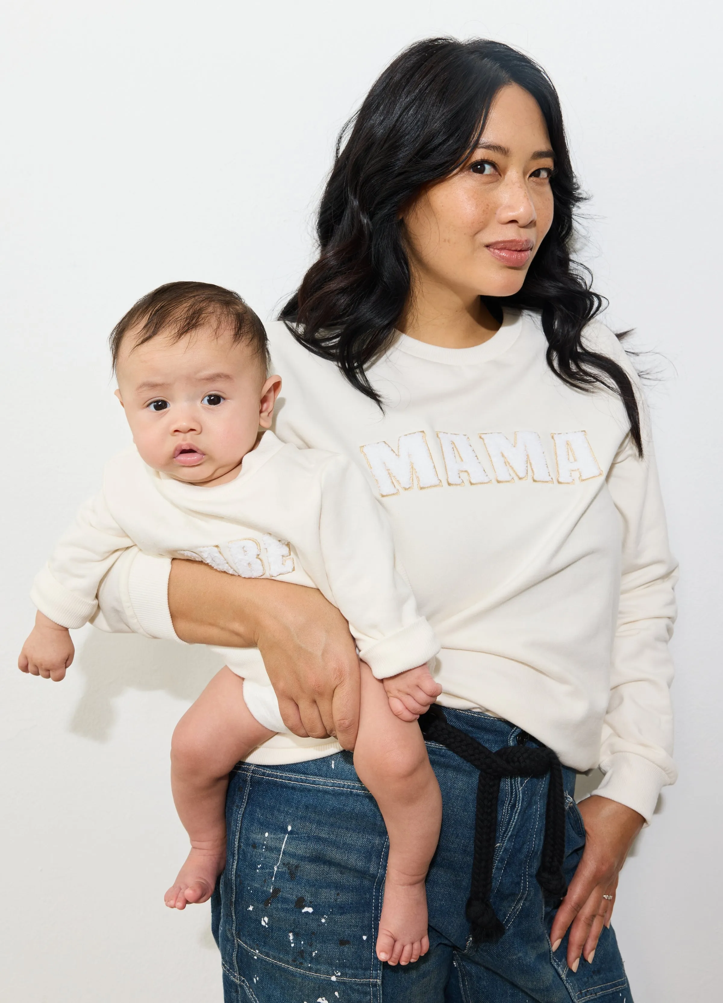 The Mama Maternity   Postpartum Sweatshirt Cream