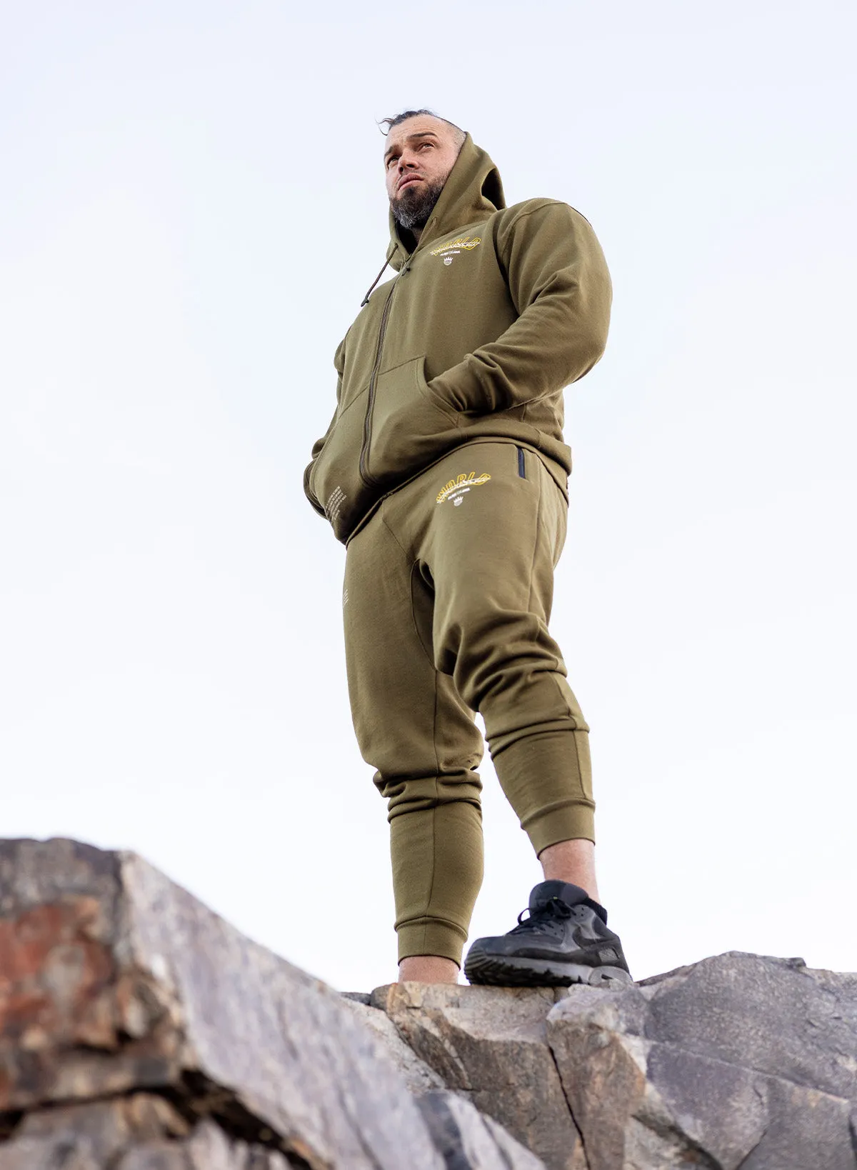 WORLD DOMINATION FITTED JOGGER - OLIVE